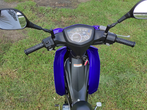 Yamaha New Crypton Unica.