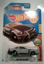 Comprar Auto Hot Wheels 2005 Ford Mustang Gris Nuevo Rdf1