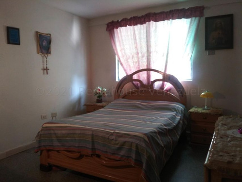 Imagen 3 de 14 de Eloisa Mejia Rentahouse Vende Apartamento En La Ceiba Valencia 22-6529
