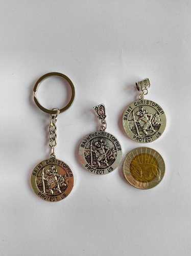 Imagen 2 de 6 de Medalla San Cristóbal 30mm Proteccion Choferes Viaje Llavero