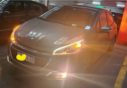 Peugeot 208 1.6 Allure