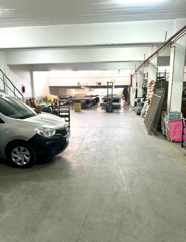 Alquiler Inmueble Industrial 1870 M2 - Boedo Caba