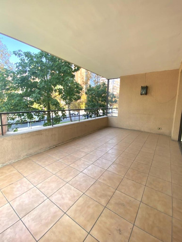 Vendo Amplio Dpto.ubicación Privilegiada, Isidora Goyenechea