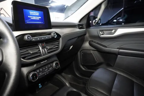 Ford New Escape Se 2.5 Automatica 4x2 Gasohibrida