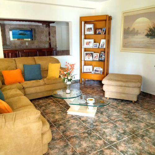 Grupo Acres, Vende Hermosas Casa En Colinas De Carrizal Kh