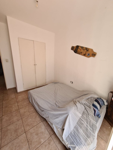 Imagen 13 de 23 de Departamento Dupex - Frente - Balcón Y Asador - Entrada Independiente.