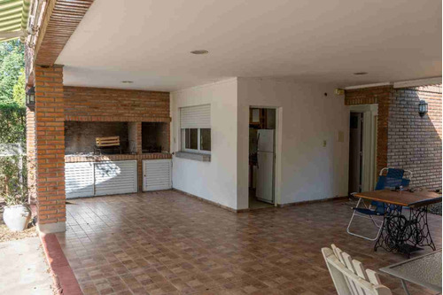 Imagen 9 de 28 de Casa Quinta En Venta Cumehue