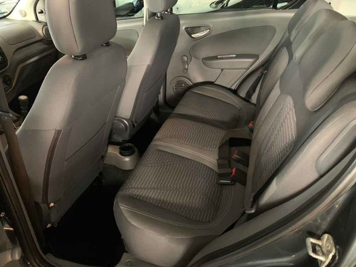 Fiat Palio 2013 1.4 Attractive Flex 5p