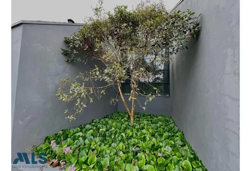 Hermosa Casa En El Retiro De Un Solo nivel(mls#253251)