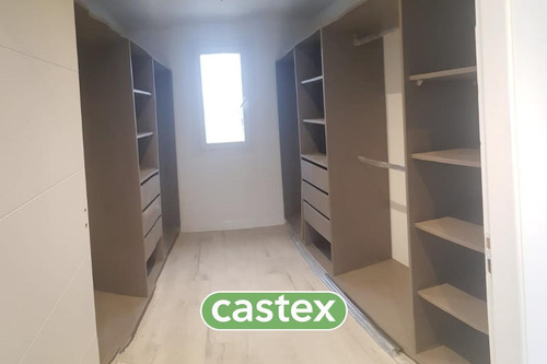 Imagen 7 de 21 de Casa De 3 Dormitorios En Venta Con Renta En Los Lagos, Nordelta