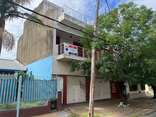 Venta De Casa En Block Coch Y Loc Propio En Wilde