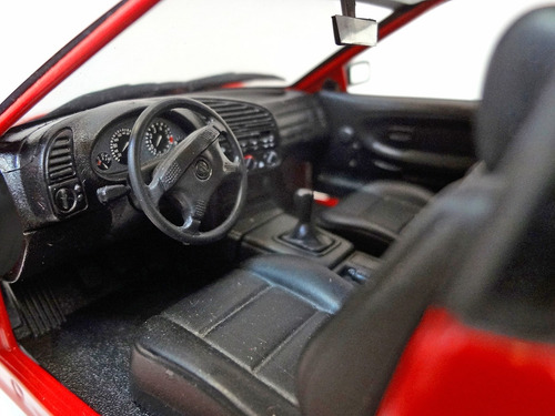 Bmw 318 Is Sedán E36 1994 1/18 Ut Models Red Rojo