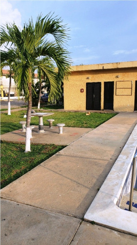 En Venta Apartamento Conjunto Residencial Isla Dorada
