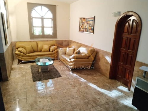 Imagen 2 de 9 de Mk Vende Quinta Conjunto Cerrando Con Piscina/// +58 4243746338