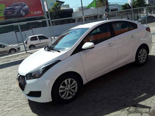 Imagem 4 de 9 de Hyundai Hb20s 1.6 Comfort Plus 16v Flex 4p Automático