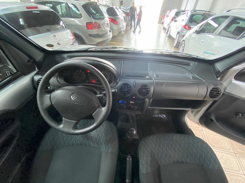 Imagen 6 de 9 de Renault Kangoo 2016 1.6 Furgon Ph3 Confort 1plc