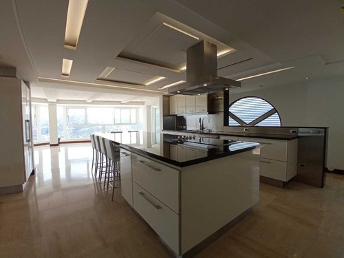 Imagen 10 de 21 de Vendo Casa 1462m2 5h/6b/6pe El Cafetal 0678