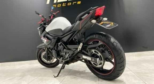Yamaha Xj6 -