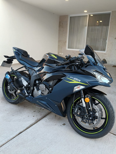 Kawasaki Ninja Zx6r 2023