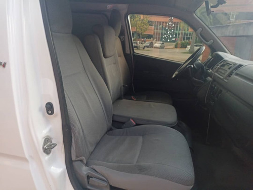 Imagen 12 de 15 de Toyota Hiace