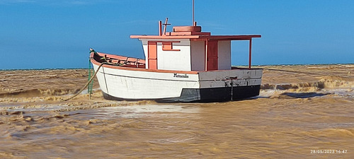 Barco De Pesca