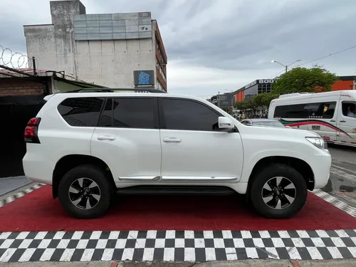 Toyota Prado Txl 3.0 At Diésel Blindaje 2 Plus