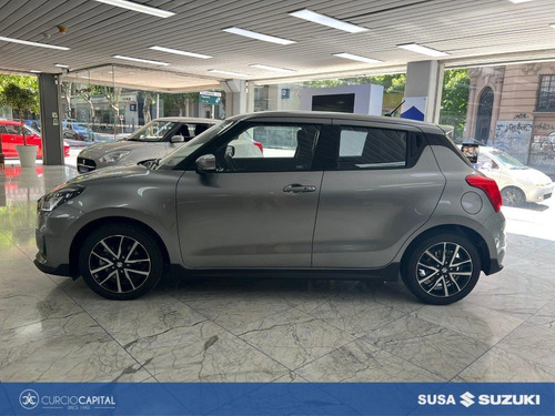 Imagen 3 de 25 de Suzuki Swift Sport 2023 Gris Plata 0km