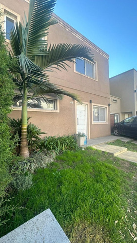 Casa En Venta 4 Ambientes En Barrio Cerrado