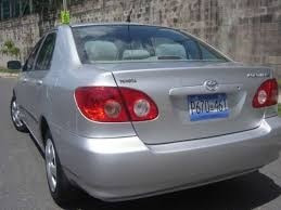 Base Rh Parachoque Trasero Corolla 2003-2008 Original