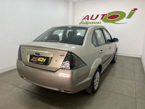 Ford Fiesta 1.6 MPI CLASS SEDAN 8V FLEX 4P MANUAL