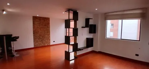 Apartamento En Venta En Portales Del Norte. Cod V16879