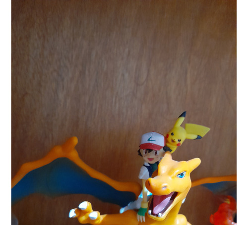 Charizard - Megahouse Bandai Figura Anime Japon Nintendo (Usado)