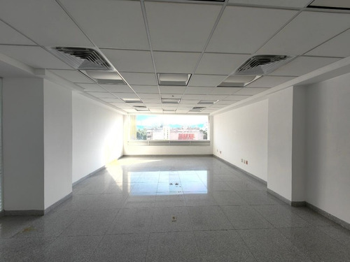 Edificio Oficinas En Col. Portales / 3,064m2c / 21 Privados