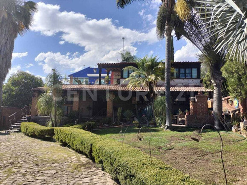 Casa En Venta En El Arenal