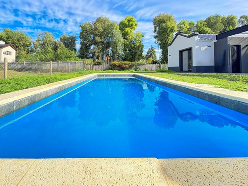 Increíble Casa A Estrenar. 3 Dormitorios. Barrio Cerrado Santa Clara - Manzanares