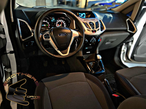 Imagen 23 de 24 de Ford Ecosport 2013 2.0 Freestyle 143 4x4