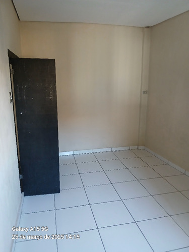 Casa Simples , Centro , Porto Feliz-sp , 3 Dormitorios 2 Banheiros Sem Garagem