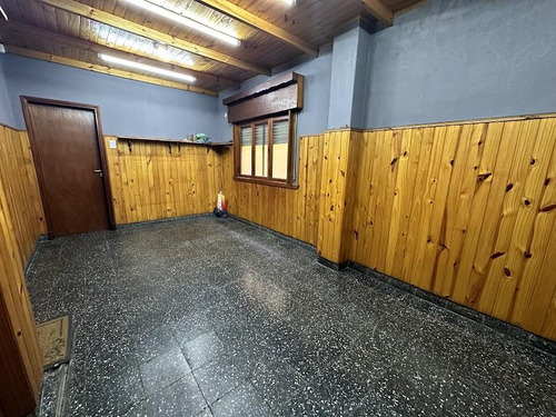 Casa En Bernal, A Pasos De Los Quilmes
