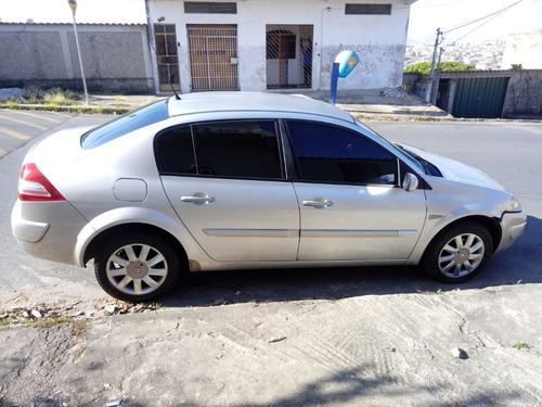 Imagem 11 de 14 de Renault Megane 2.0 Automático