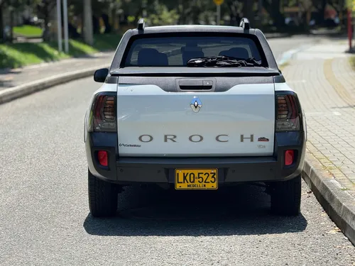 Renault Duster Oroch 2.0 Intens