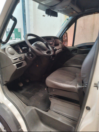 Carro Pronto Para Trabalhar