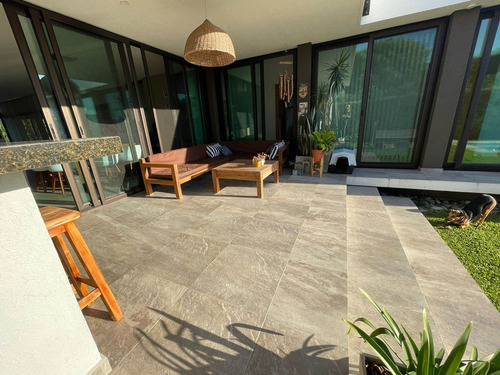 Imagen 15 de 30 de Venta Casa Al Canal Fondo Al Norte Nuevo Quilmes