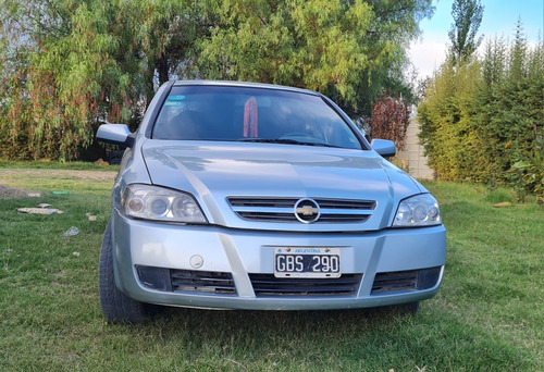 Imagen 2 de 4 de Chevrolet Astra 2007 2.0 Gl