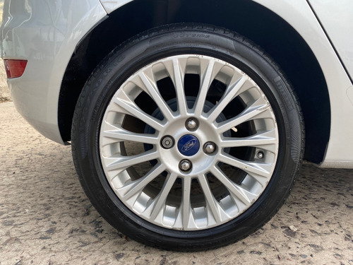 Ford Fiesta Kinetic 1.6 Se Automatico Vehiculosdeloeste