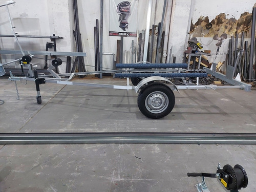 Trailer Homologado Para Lancha Jet ,moto De Agua Semirrigido