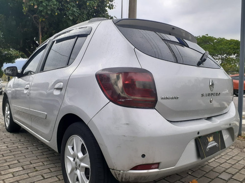 Imagem 6 de 15 de Renault Sandero