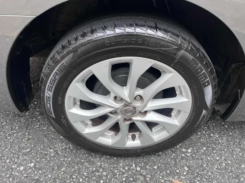 Nissan Sentra 1.8 B17 Fl Sense