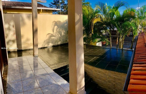Imagem 3 de 15 de Casa Para Venda Em Ibirité, Central Park, 4 Dormitórios, 1 Suíte, 2 Banheiros, 3 Vagas - 238_1-1983135