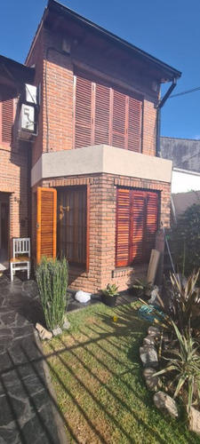 Chalet En Venta En Villa Sarmiento