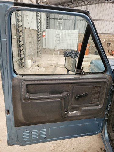 Ford F-100 3.9 Lujo D